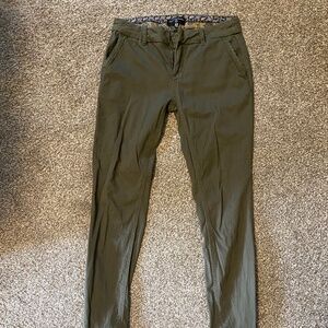Olive dictionary pants